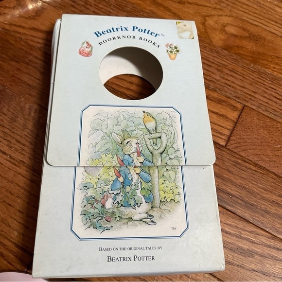 1999 Beatrix Potter Doorknob Books Boxed Set Includes 4 Books - Picture 2 of 4